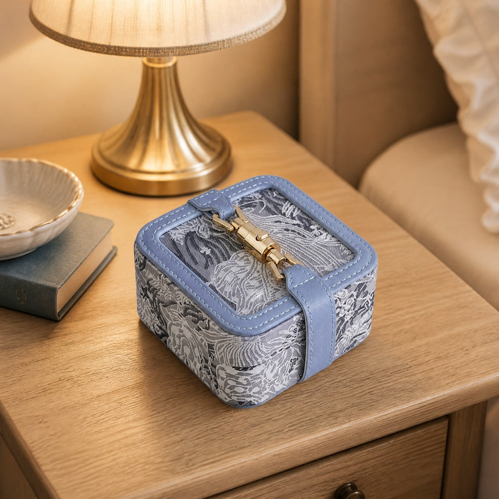 jewelry gift box
travel jewelry case
jewelry holder box
jewellery organizer box
mini jewelry storage
jewelry box for women