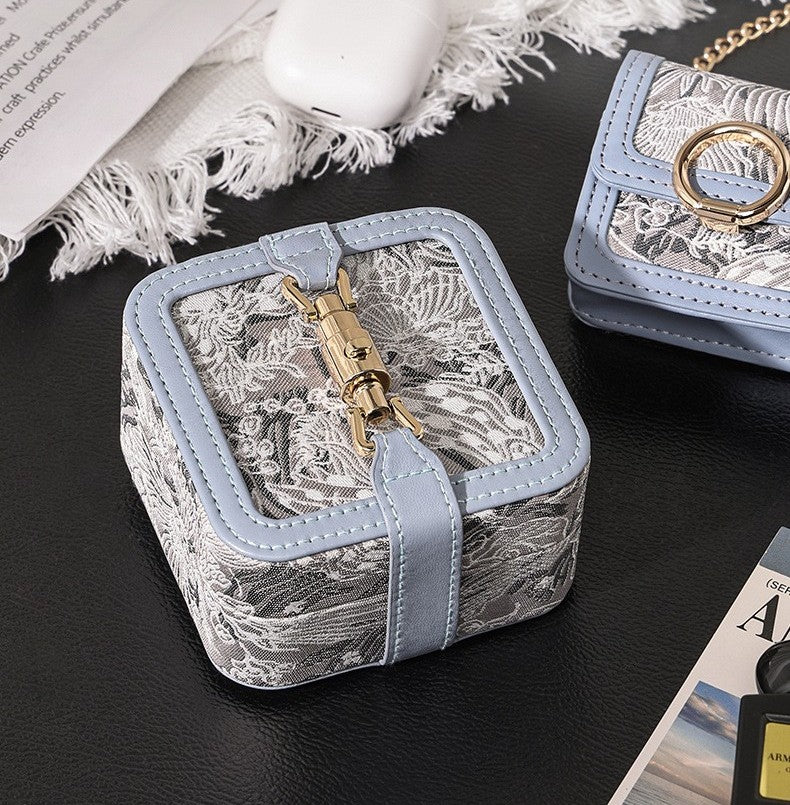jewelry gift box
travel jewelry case
jewelry holder box
jewellery organizer box
mini jewelry storage
jewelry box for women