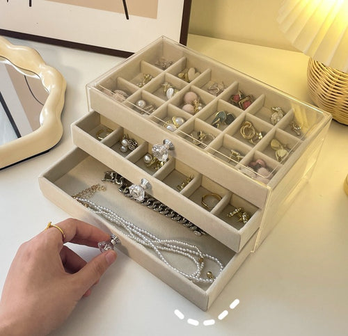 3 drawer jewelry box
18 grid ring organizer
velvet earring box
clear acrylic jewelry case
ring storage box