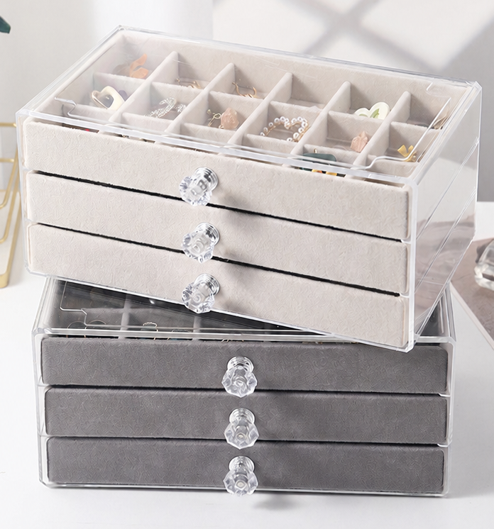 3 drawer jewelry box
18 grid ring organizer
velvet earring box
clear acrylic jewelry case
ring storage box